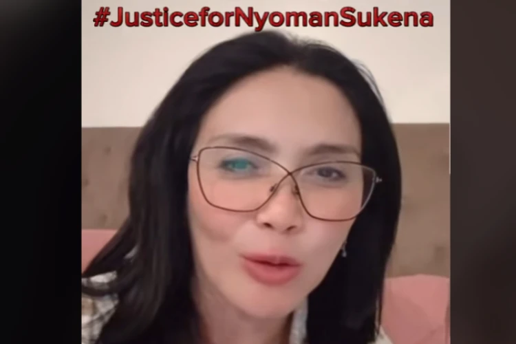 Ket Foto: Rieke Diah Pitaloka gaungkan tagar Justice for Nyoman Sukena yang terjerat hukuma akibat kasus pelihara landak