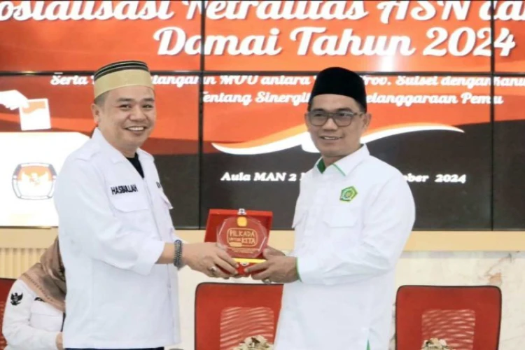 Ket. Foto: PKS dengan KPU Sulsel Ditandatangani oleh Kepala Kanwil Kementerian Agama Sulawesi Selatan