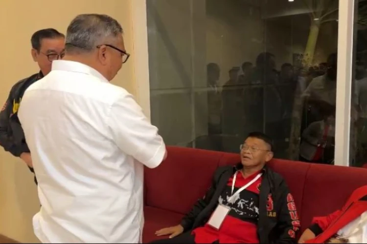Ket. Foto: Tim Hukum BERAMAL Meminta Gakkumdu Menyelidiki Insiden yang Terjadi di Debat Kedua Pilgub Sulawesi Tengah