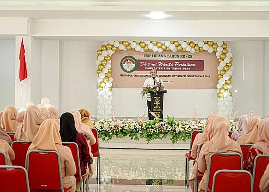 Ket. Foto: Pemkab Sigi Menyampaikan Pentingnya Peran DWP dalam Mendukung Kerja Kepala OPD