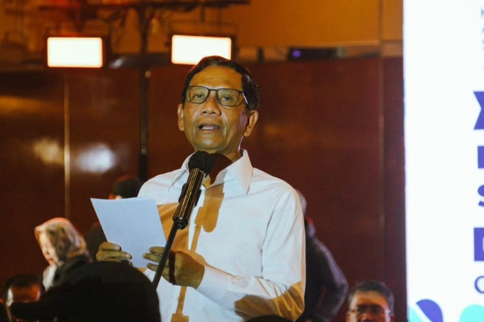 Ket. Foto : Mahfud MD Meralat Pernyataannya terkait OTT KPK (Foto/Instagram/@mohmahfudmd)
