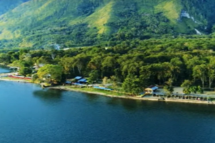 Ket Foto: Danau Laut Tawar yang Memiliki Pesona Alam Indah