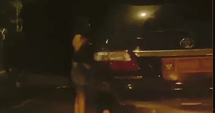 Tangkap layar video mobil dinas Kemenhan yang diduga digunakan untuk bertransaksi dengan PSK