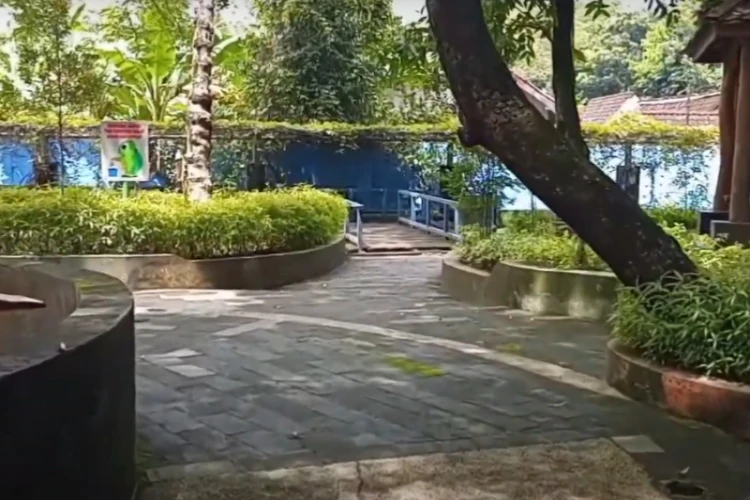 Ket Foto: Taman Wisata Tawun di Ngawi