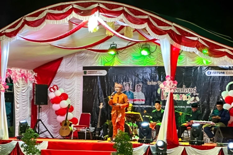 Ket. Foto: Pemerintah Kabupaten Natuna Menggelar Pagelaran Dendang Piwang