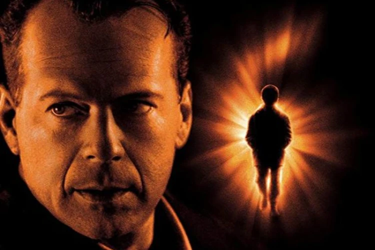 Ket Foto: Sinopsis Film The Sixth Sense (Foto/Pinterest @mark)