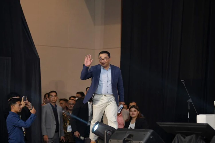 Ket. Foto: Pakar Menyatakan Ridwan Kamil Berpotensi Diusung di Pilgub Jakarta oleh Gerindra, PAN dan Golkar