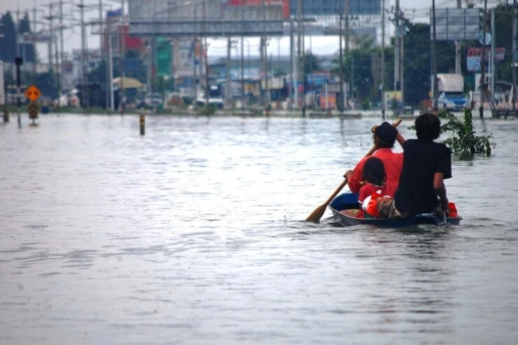 Sebanyak 1.983 penduduk terkena dampak banjir di Kabupaten Konawe Utara, Sulawesi Tenggara yang melanda di 9 desa.
