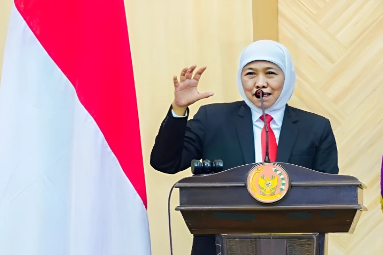 Ket. Foto: Khofifah Indar Parawansa Menyatakan Media Sosial Sebaiknya Digunakan untuk Menyebar Hal yang Positif dan Menyejukkan
