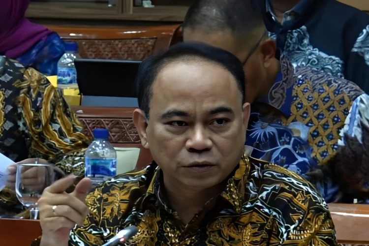 Ket. Foto: Menkominfo Menekankan Pembangunan BTS di Indonesia Tidak Dapat Dihentikan