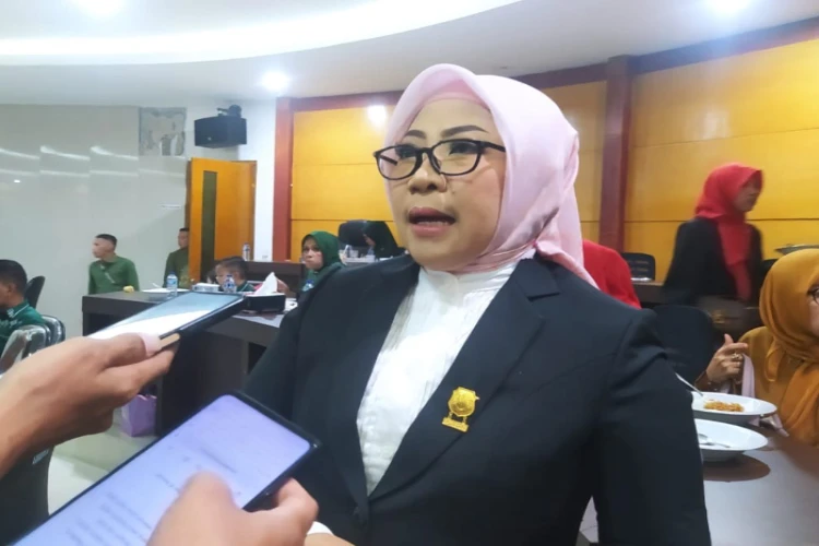 Ket. Foto: Salah Satu Anggota DPRD Provinsi Gorontalo Akan Memprioritaskan Program Rehabilitasi Lahan dan Hutan