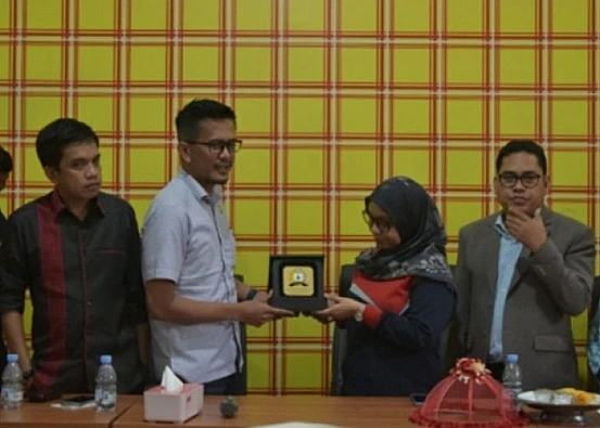 Ket. Foto: DPRD Sulbar Membahas Fungsi Pengawasan Pengembangan Peternakan dalam Ranperda Pembentukan Dinas Peternakan