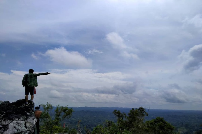 <p>Ket Foto: Foto Gunung Angah (Foto/Instagram/@ben_almadan)	</p>
