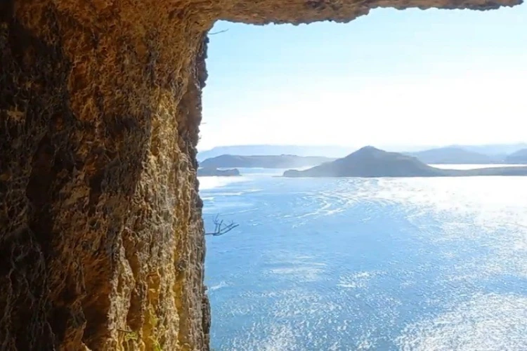Ket Foto: Foto dari objek wisata Lombok, Goa Kotak (Foto/Web Resmi/direktoripariwisata.go.id)