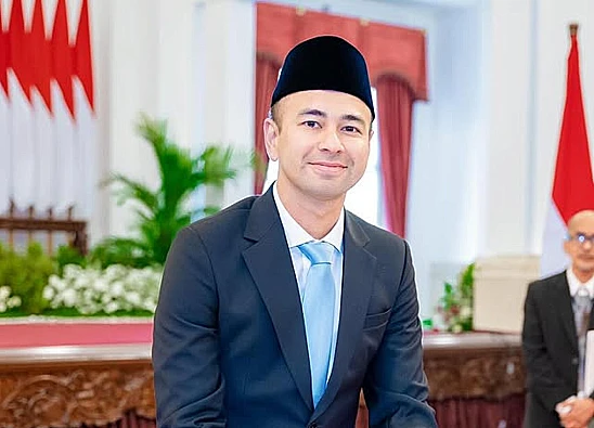 Potret Raffi Ahmad yang belakangan ini jadi sorotan usai viral mobil RI 36 dikawal patwal