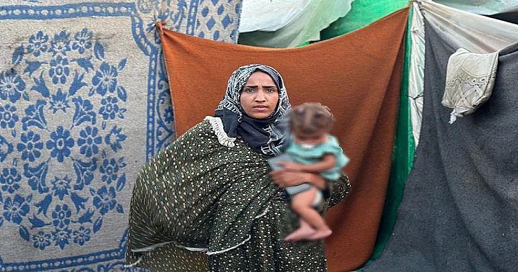 Ket. Foto: Penjajah Israel Menghancurkan 2 Ruang Pamer Kendaraan di Utara Ramallah