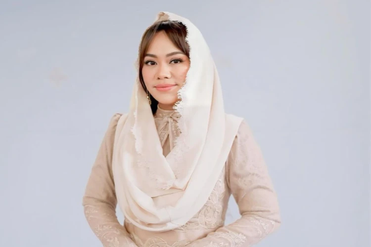 Ket. Foto: Zita Anjani Menyambut Positif Peluang Dirinya Berpasangan dengan Ridwan Kamil dalam Pilgub Jakarta