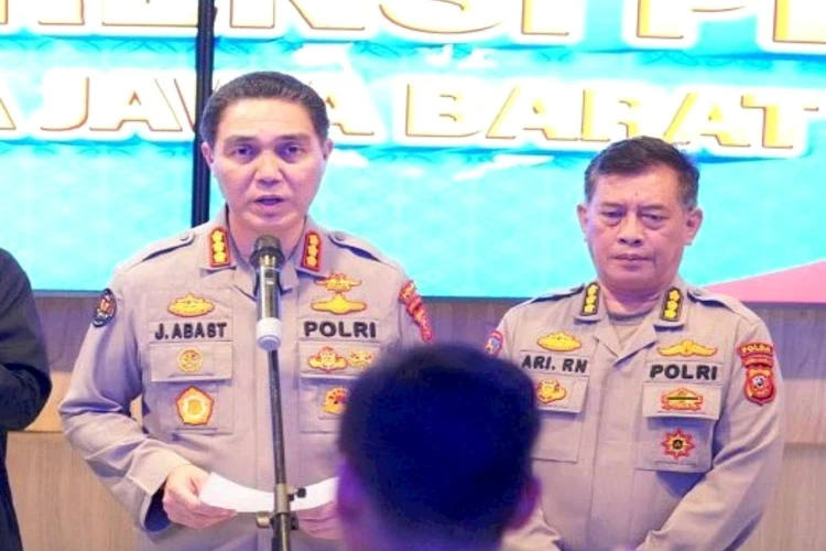 Polda Jabar mengaku telah memeriksa 68 saksi dan minta bantuan beberapa ahli terkait kasus pembunuhan Vina di Cirebon.