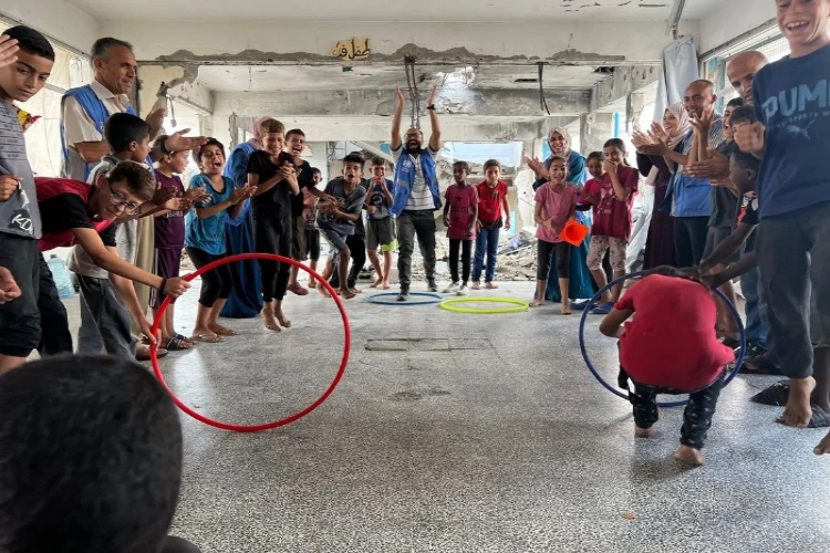 Ket. Foto: Presiden Palestina Mengunjungi Moskow, Rusia, pada Hari Senin