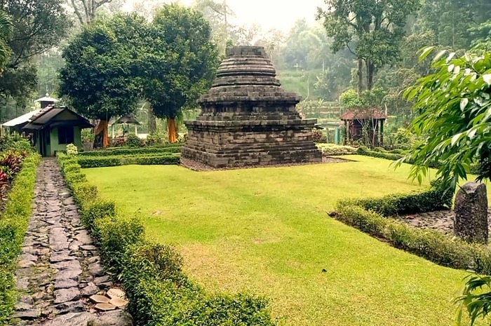 <p>Ket Foto: Pesona Candi Sumberawan Malang (Foto/Instagram/@yogapwb)</p>
