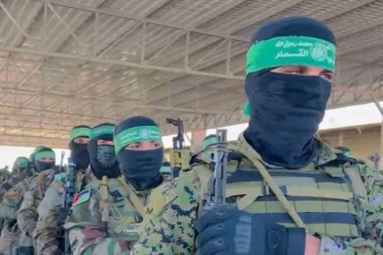 Ket. Foto: Hamas Menegaskan Akan Menolak Upaya dari Israel untuk Ikut Campur dalam Masa Depan di Jalur Gaza (Foto/Pinterest)
