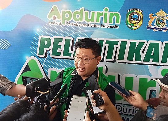 Potret Sekretaris Jendral Apdurin pusat, Aditya Pradewo saat berbicara di depan awak media