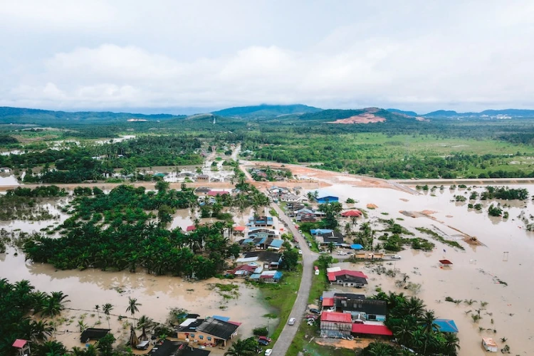 Terdampak banjir lahar dingin di Sumatera Barat, 41 orang dikabarkan meninggal dunia.