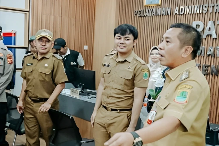 Ket. Foto: Pemerintah Kabupaten Karawang Imbau Pemerintah Kecamatan untuk Terus Melakukan Inovasi