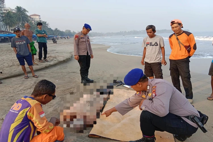 Lakukan penyelidikan mendalam, Polda Banten ungkap identitas WNA meninggal di Pantai Marbella Anyer.
