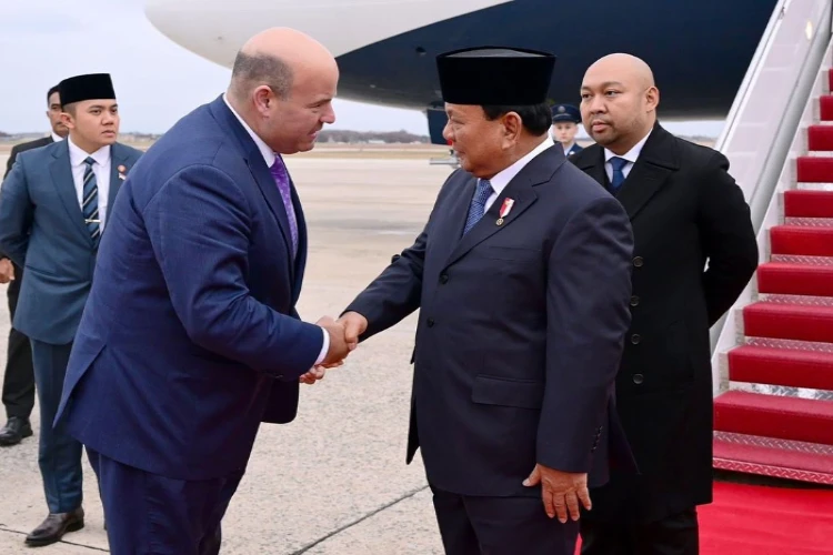 Ket. Foto: Prabowo Subianto Bertemu Direktur CIA di AS