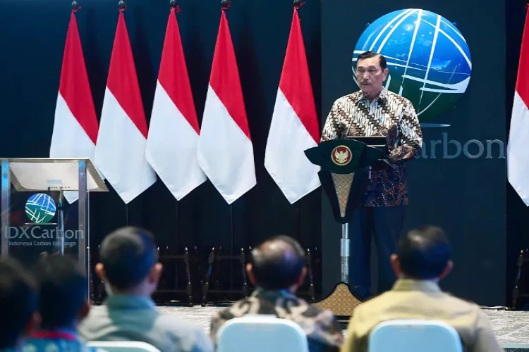 Ket. Foto: Presiden Jokowi Dikabarkan Telah Menunjuk Luhut Binsar Pandjaitan Sebagai Ketua Pengarah Percepatan Pengembangan Industri Gim Nasional