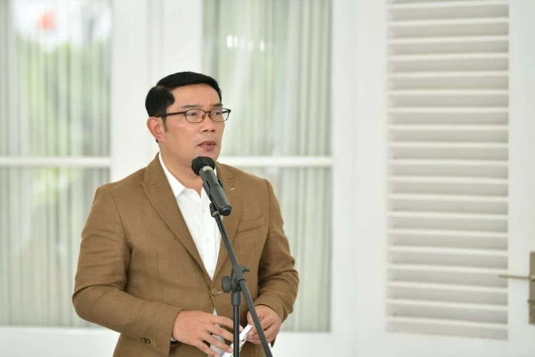Ridwan Kamil ikut menanggpi viralnya dugaan pungli di Masjid Al Jabbar.
