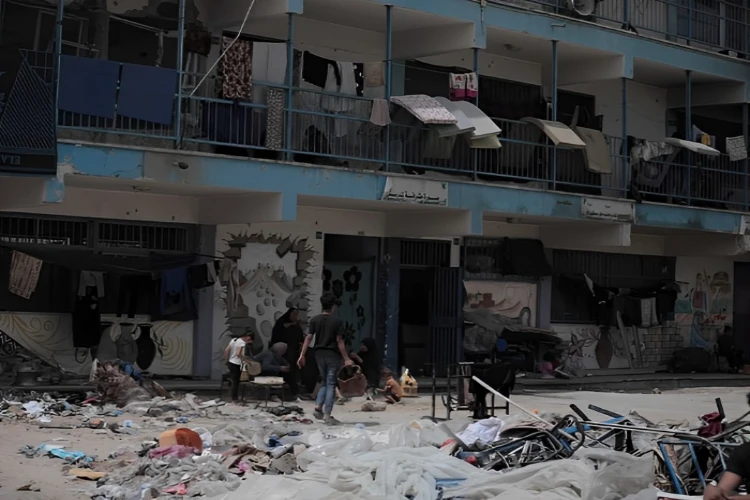 Ket. Foto: Penjajah Israel Kembali Melanjutkan Serangan Darat dan Udara terhadap Kamp Pengungsi Jabalia yang Berada di Jalur Gaza Utara