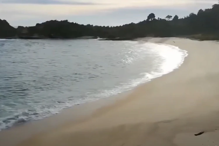 Ket Foto: Pantai Pasie Saka