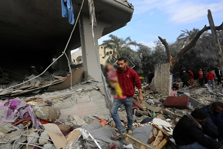 Ket. Foto: Pertempuran Darat yang Dilakukan dalam Jarak Dekat Dilaporkan Meningkat di Rafah