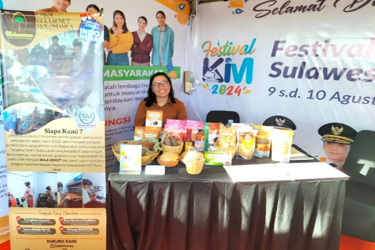 Ket. Foto: UMKM Gula Semut Molomamua dari Desa Palasa Lambori, Parigi Moutong, Berkesempatan Mewakili Sulawesi Tengah dalam Festival Komunitas Informasi Masyarakat