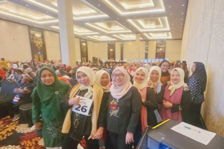 Ket. Foto: Provinsi Gorontalo Mengirimkan 7 Orang yang Adalah Kader Berprestasi pada Jambore Kader Posyandu