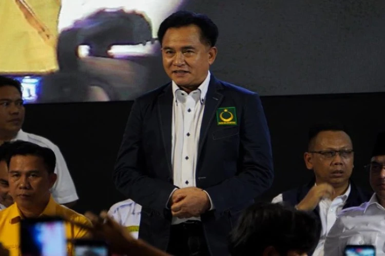 Ket. Foto: Yusril Ihza Mahendra Menyatakan Bukti yang Ada untuk Menjerat Firli Bahuri Belum Cukup (Foto/Instagram/@yusrilihzamhd)