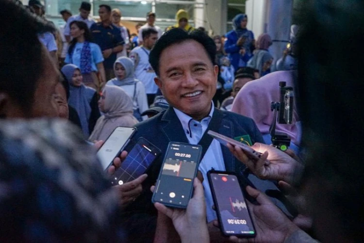 Ket. Foto: Yusril Ihza Mahendra Dikabarkan Akan Menjalani Pemeriksaan Sebagai Saksi Meringankan untuk Firli Bahuri Hari Ini (Foto/Instagram/@yusrilihzamhd)