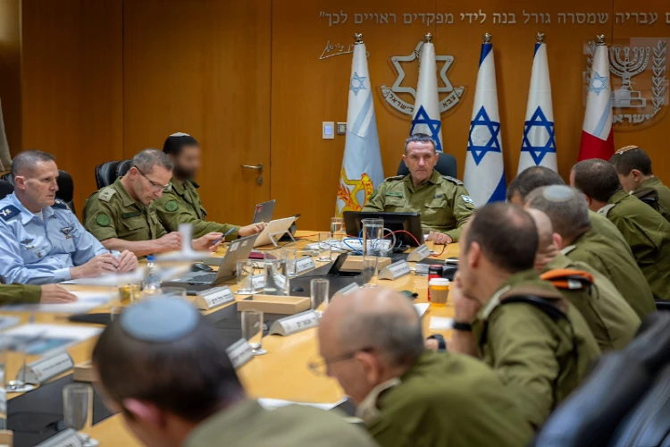 Ket. Foto: Penjajah Israel Telah Mencabut Pembatasan di Sekolah dan Pertemuan