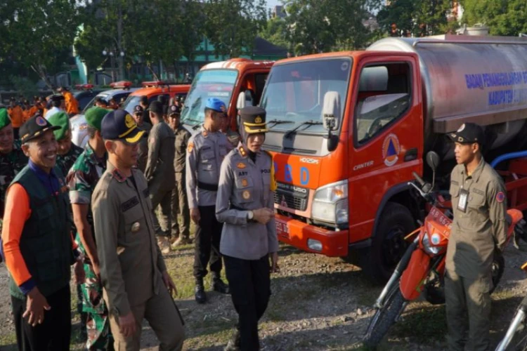 Ket. Foto: BPBD Gunungkidul Telah Menyiapkan 1000 Tangki Air untuk Mengantisipasi Kekeringan