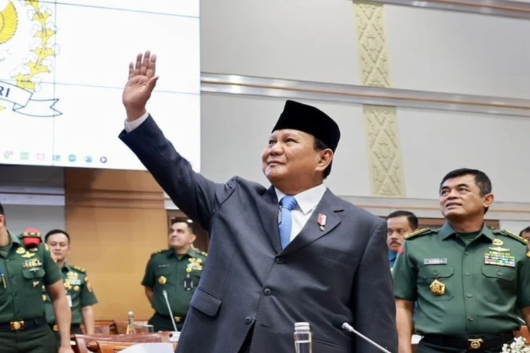 Foto Presiden terpilih Prabowo Subianto yang baru-baru ini memanggil 49 nama calon menteri yang akan mengisi kabinetnya