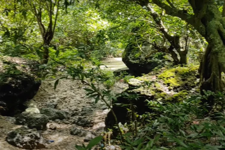 Ket Foto: Watu Gandul dengan Destinasi Wisata Alam Memukau