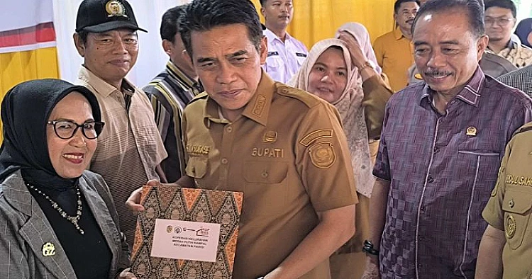 Ket. Foto: Bupati Parigi Moutong Mengajak Koperasi Merah Putih untuk Memanfaatkan Potensi Sumber Daya di Desa atau Kelurahan