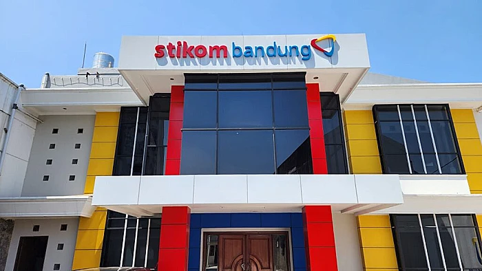 Puluhan ijazah Stikom Bandung ditarik kembali. Dikti temukan 3 pelanggaran ini.