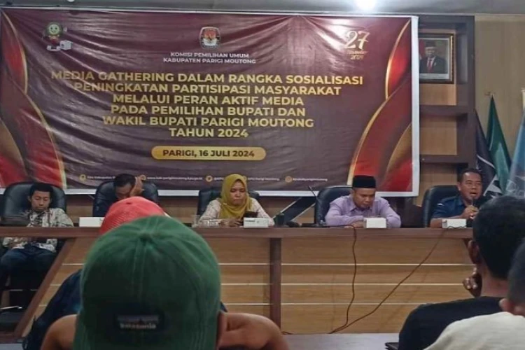 Ket. Foto: KPU Parigi Moutong Menyampaikan Keterlibatan Media Massa dalam Menyampaikan Informasi kepada Masyarakat Sangat Membantu dalam Melakukan Sosialisasi Tahapan Pilkada