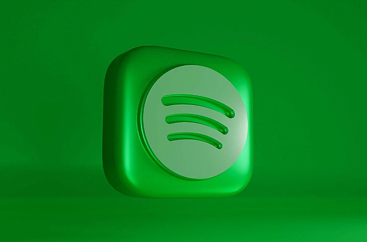 Platform untuk streaming musik, Spotify