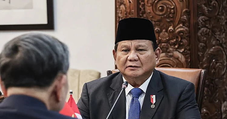 Potret Presiden RI, Prabowo Subianto ketika bertemu Sekretaris Jenderal Partai Komunis Vietnam, Tô Lâm
