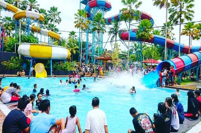 <p>Ket Foto: Foto Waterpark Umbul Bening (Foto/Instagram/@umbulbening_waterparkbwi)</p>
