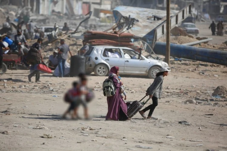 Ket. Foto: Brigade Al Qassam Menyampaikan Pejuangnya Berhasil Meledakkan 2 Alat Peledak Rakitan di Jalur Gaza Bagian Selatan